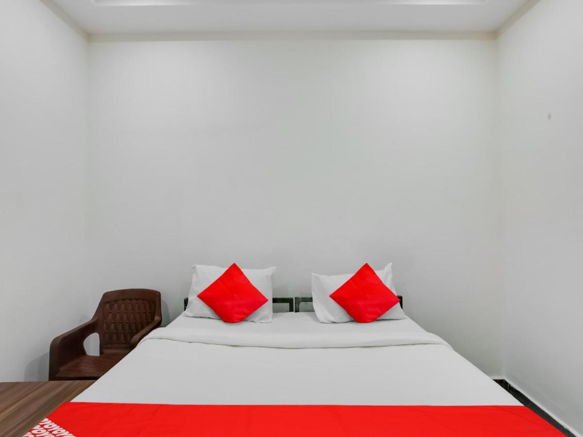 Hotel O Manjushree Boarding & Lodging Nearby Dr.Br Ambedkar Stadium Basveshwar Nagar 班加罗尔 外观 照片