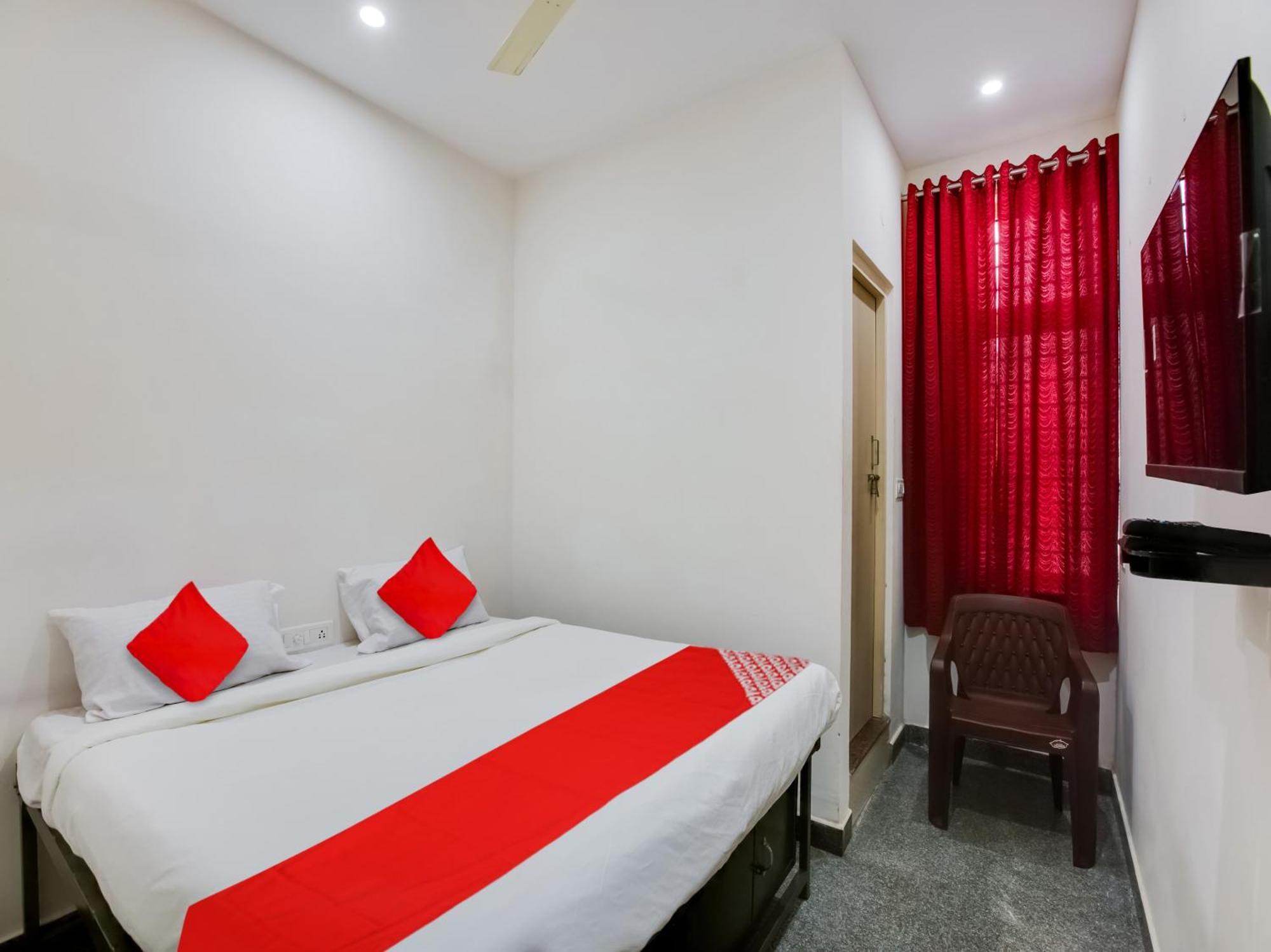 Hotel O Manjushree Boarding & Lodging Nearby Dr.Br Ambedkar Stadium Basveshwar Nagar 班加罗尔 外观 照片